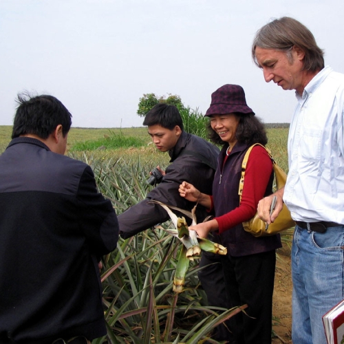 Australia hỗ trợ Việt Nam phát triển nông nghiệp bền vững