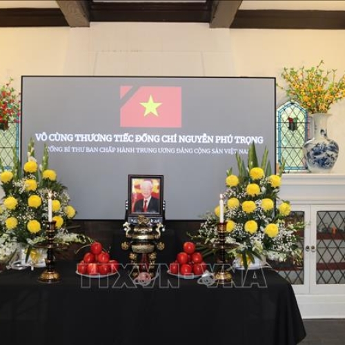 Đại sứ quán và các tổng lãnh sự quán tại Australia tổ chức lễ viếng Tổng Bí thư Nguyễn Phú Trọng